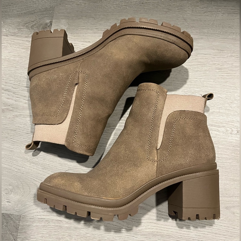Jellypop Shelley Suede Leather Heel Booties